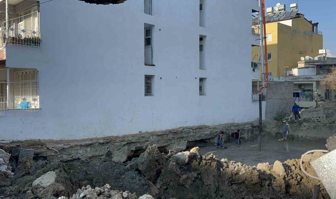 Temel kazısı esnasında 5 katlı binanın temeli zarar gördü 5 katlı bina ekipler tarafından boşaltıldı